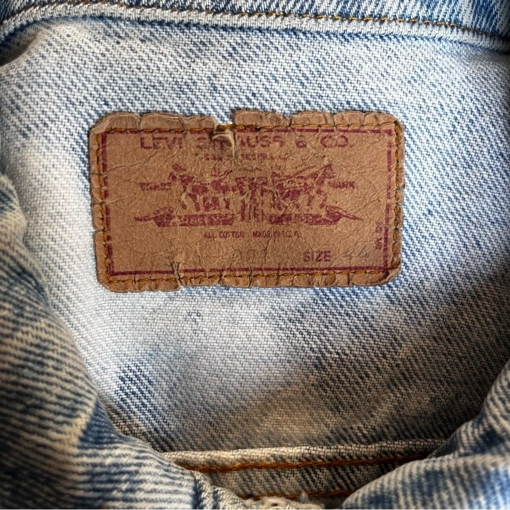 Vtg Levi's Blue Denim Type III Red Tab Trucker Chore Jacket